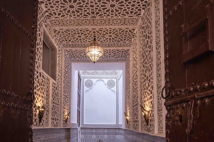 Mouassine le vrai Hammam marocain traditionnel