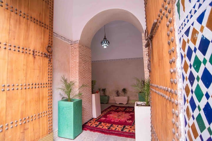 Mouassine le vrai Hammam marocain traditionnel