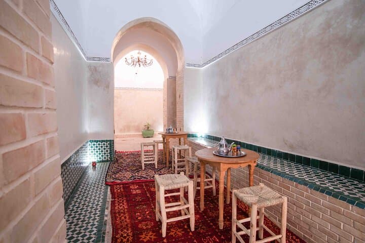 Mouassine le vrai Hammam marocain traditionnel