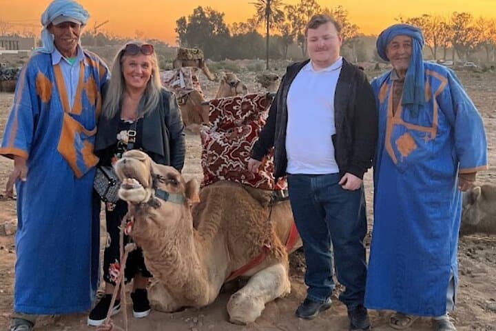 Promenades à dos de chameau à Agadir avec boisson au thé et gâteaux