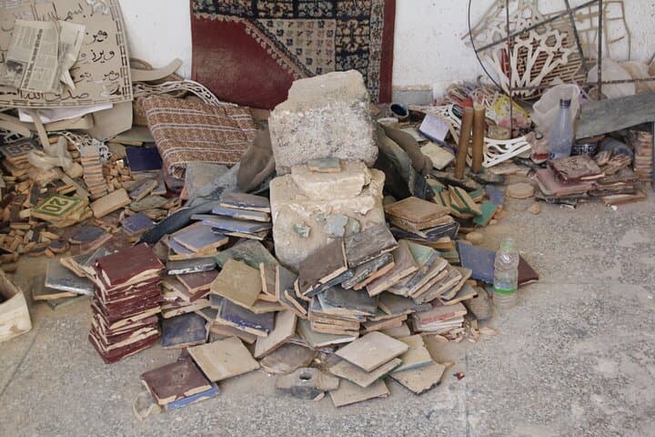 Atelier de poterie et de mosaïque à Fès animé par des artisans locaux