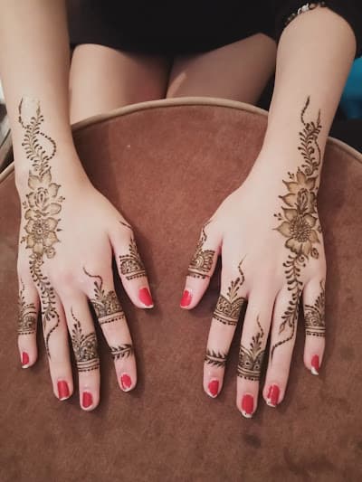 Henna Louaya