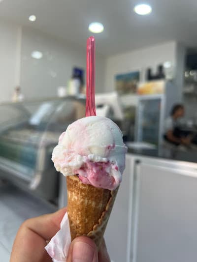 Las Puertas ice cream & juice (gelato)