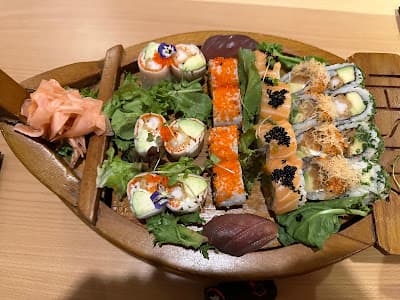 Zushi - Restaurant Japonais & Thaï