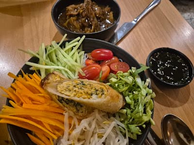 Zushi - Restaurant Japonais & Thaï