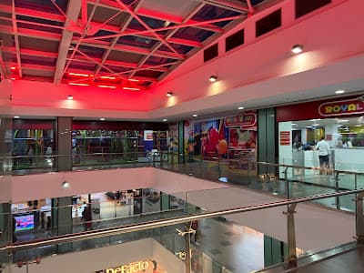 Ryad Square Shopping Center