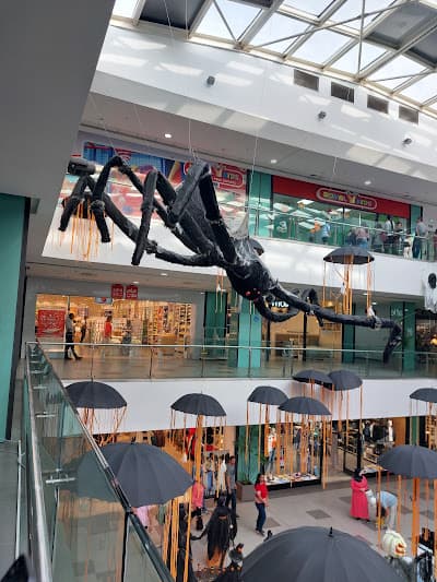 Ryad Square Shopping Center