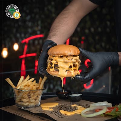Frank's Burgers Ave de Far