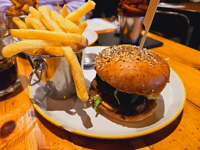 Blend Gourmet Burger