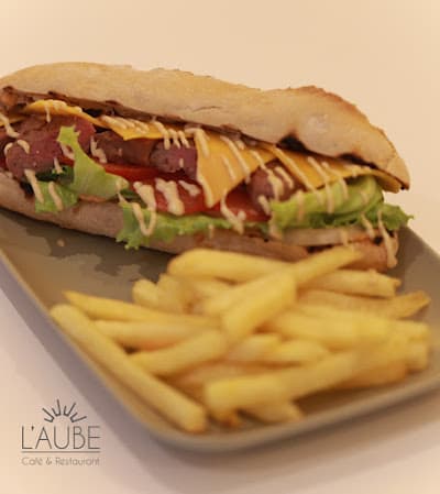 L'aube : Café & Restaurant