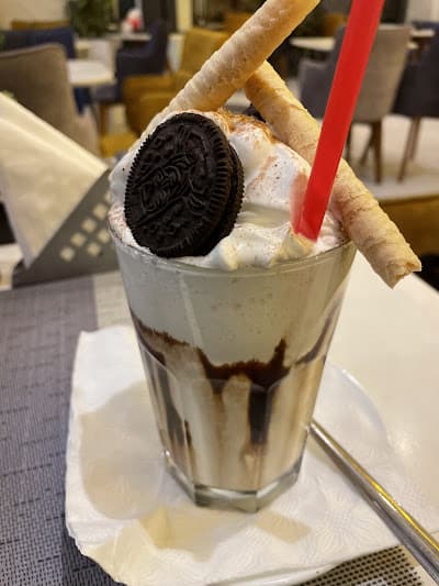 L'aube : Café & Restaurant