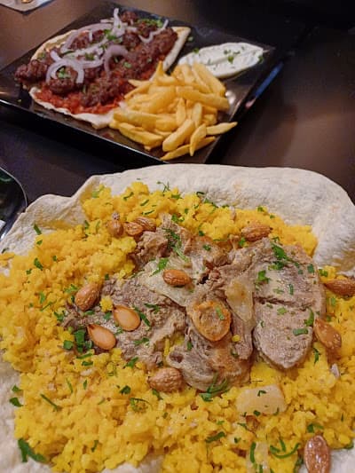 AL NASHAMA مطعم النشامى