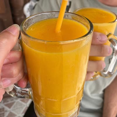 Desserts et jus de fruits naturels